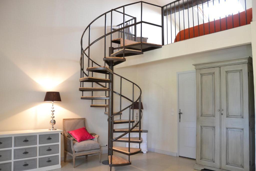 Bed and Breakfast Mas Le 7 Saint-Andiol Habitación foto